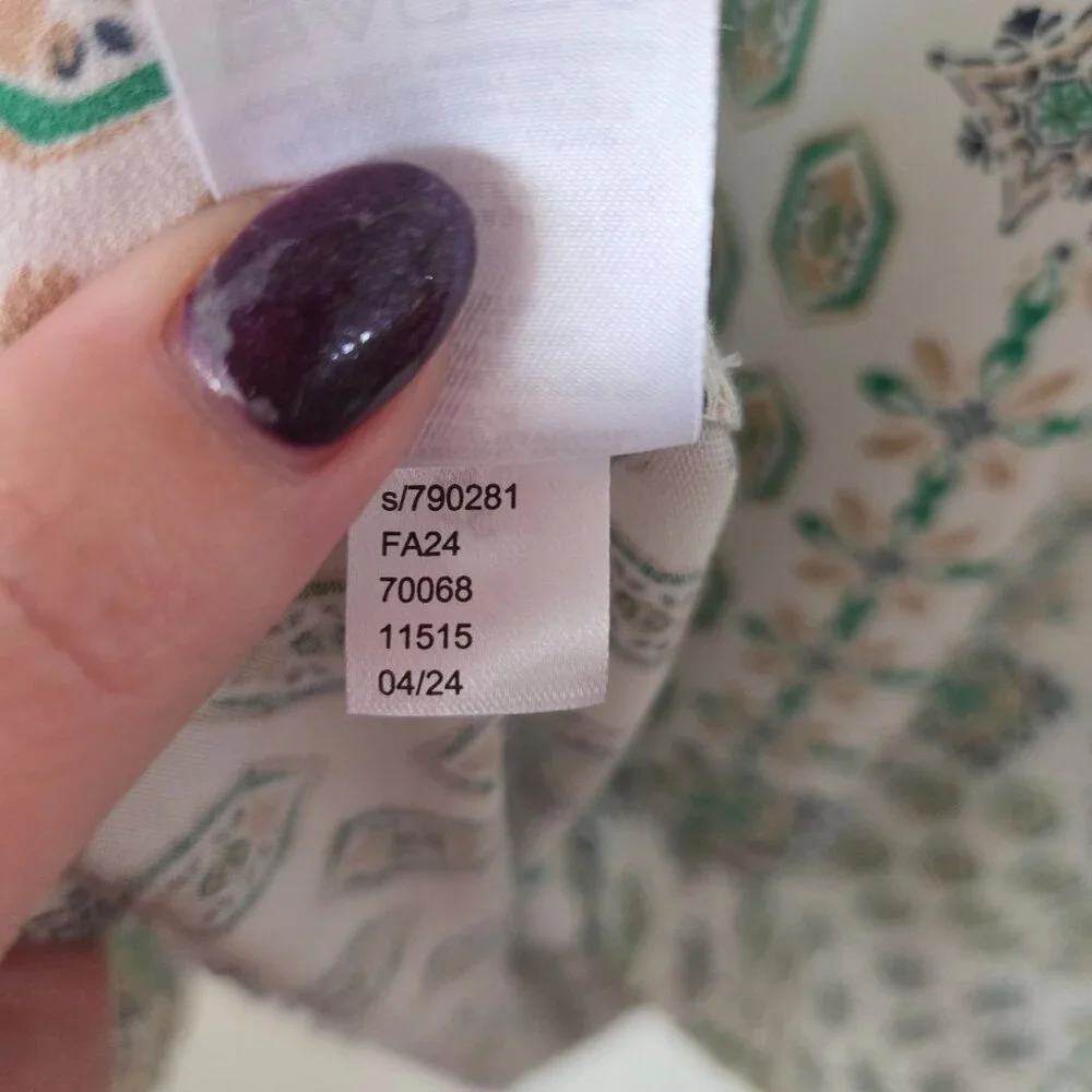 LOFT US Womens XL Green White Printed Blouse Long Sleeve Round Neck Keyhold Back - Picture 8 of 10